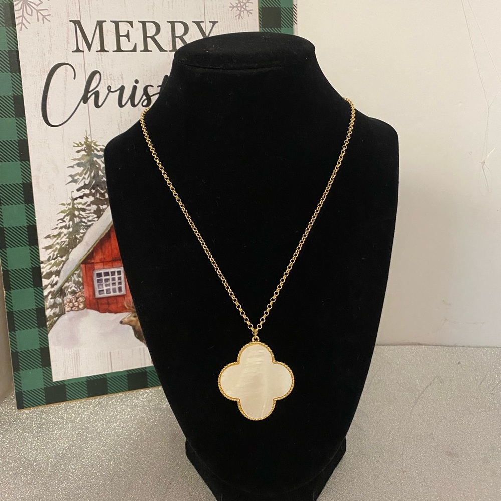 COPY - THURSDAY SALE FASHION NECKLACE